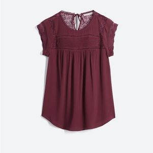 Daniel Rainn, size small, burgundy cap sleeve tank